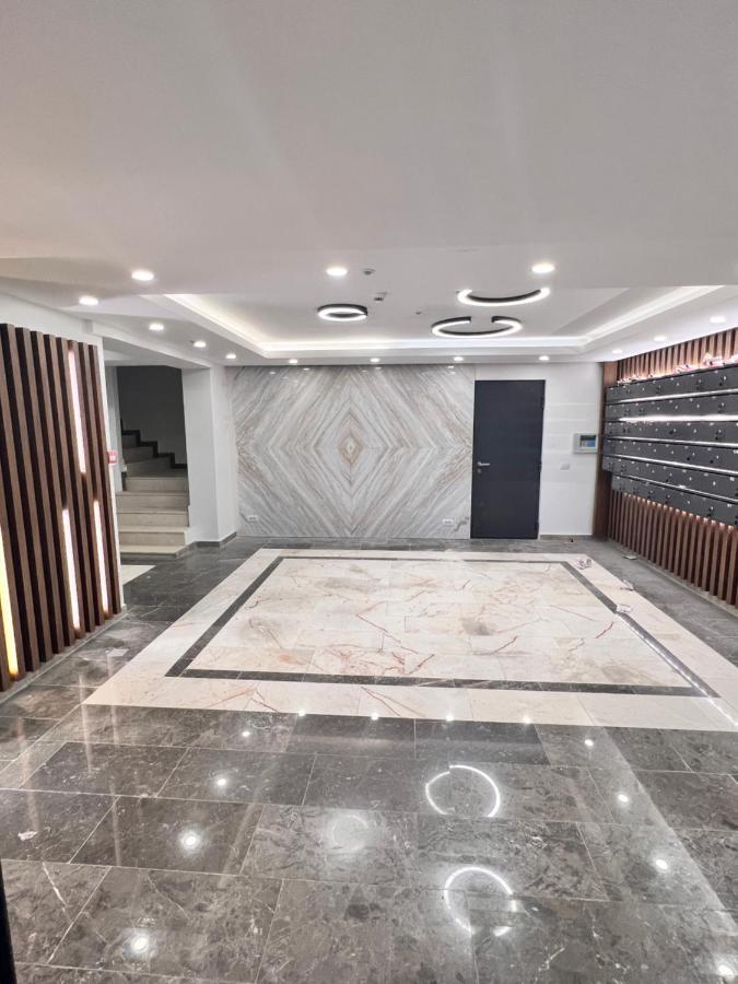 Kitty Studio Sunset Lake Apartment Mamaia Exterior foto