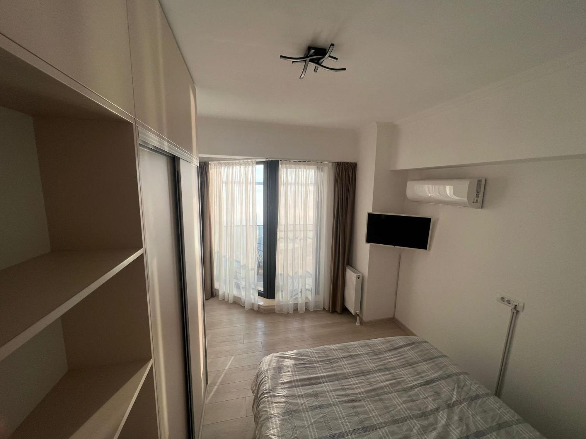 Kitty Studio Sunset Lake Apartment Mamaia Exterior foto